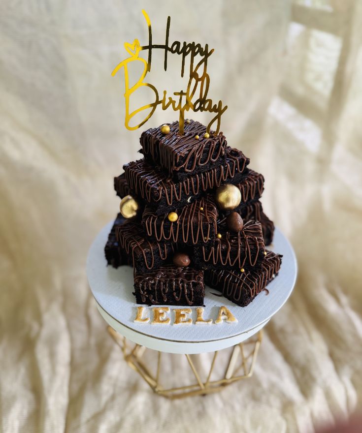 custom birthday cakes